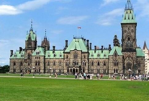 英國金斯頓大學藝術(shù)設(shè)計申請全攻略